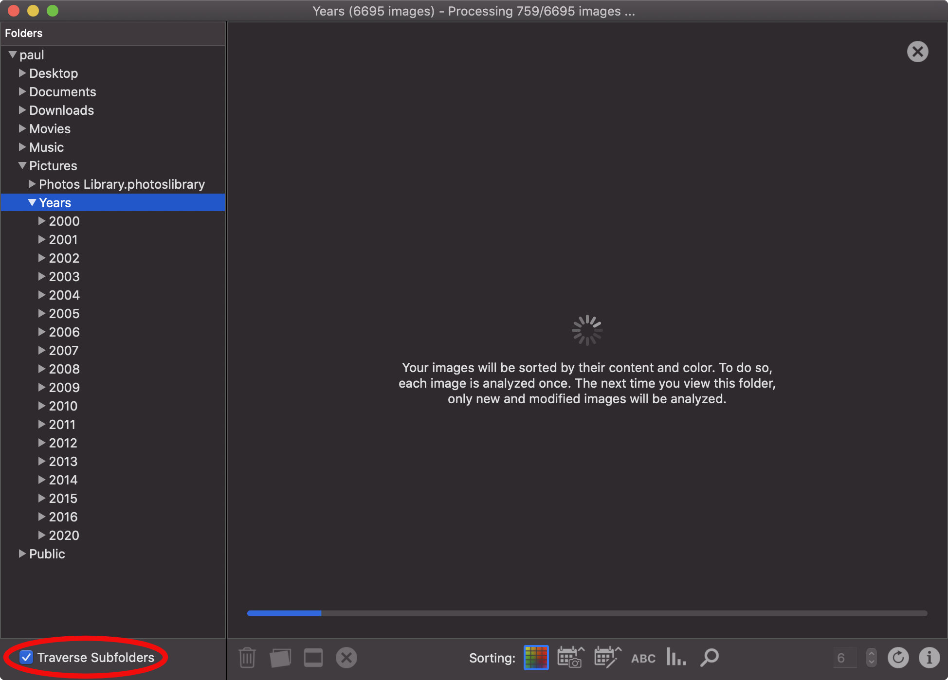 By traversing all subfolders, in this example 6695 images were found. To be able to sort them visually, all images need to be analyzed once. Whenever you select the folder again, only new and modified images will be analyzed.